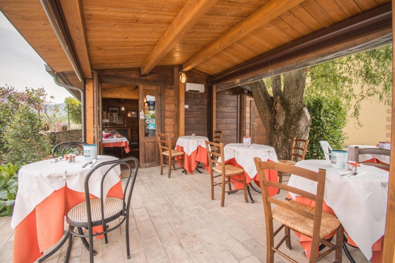 Casa Vacanze Vecchio Granaio Magione Exteriér fotografie