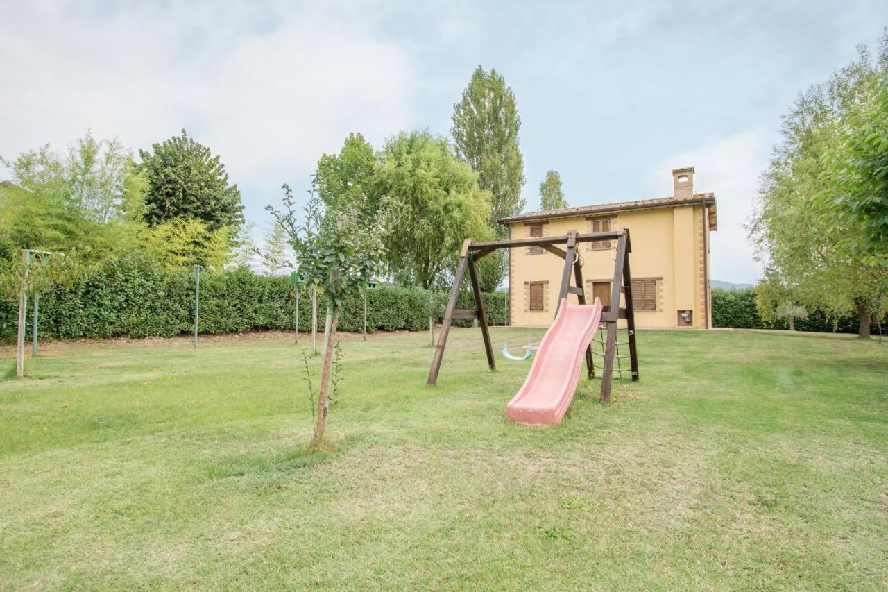 Casa Vacanze Vecchio Granaio Magione Exteriér fotografie