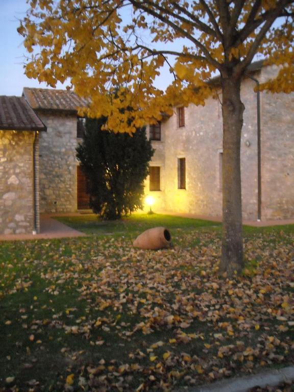 Casa Vacanze Vecchio Granaio Magione Exteriér fotografie