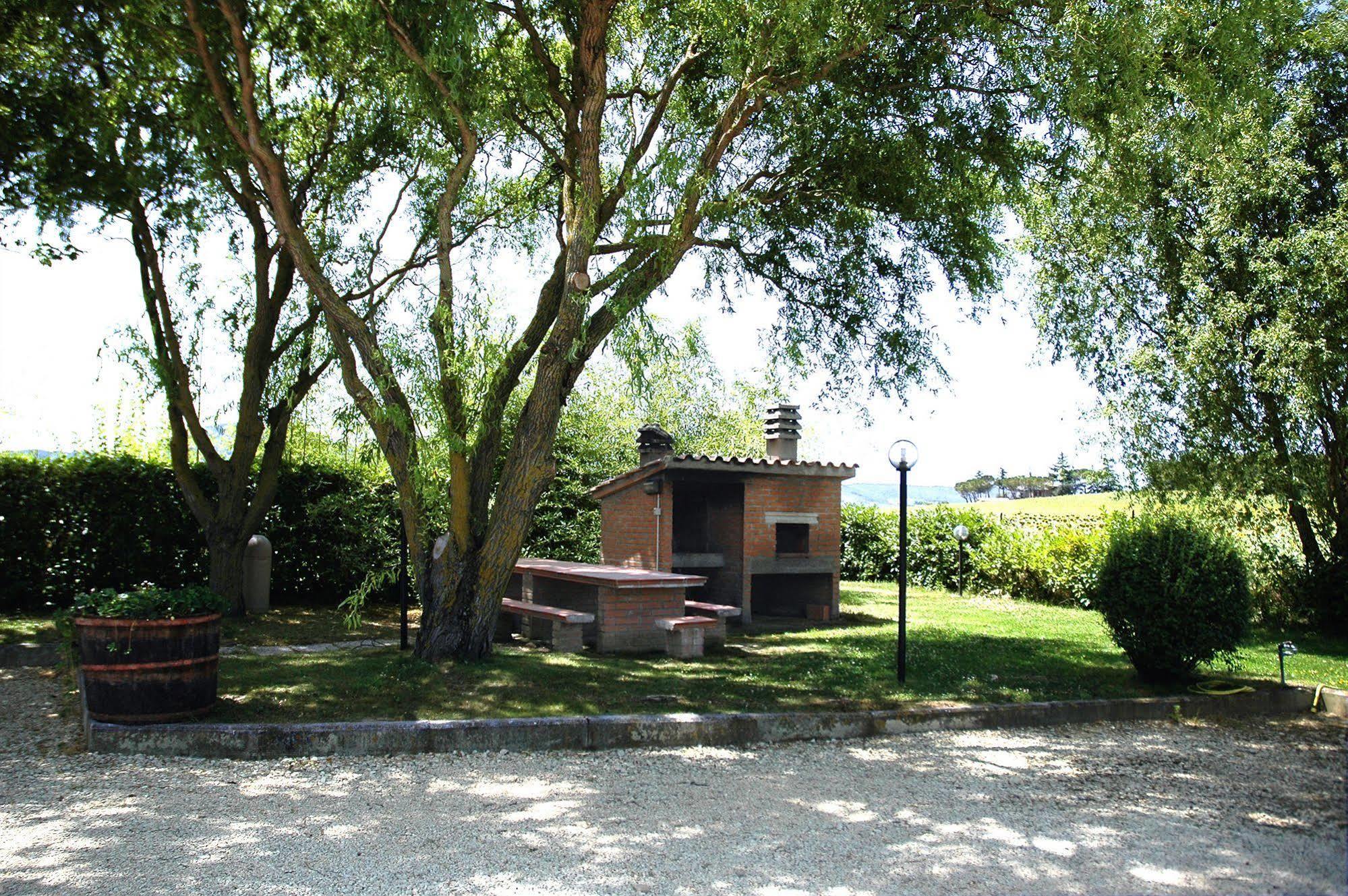 Casa Vacanze Vecchio Granaio Magione Exteriér fotografie