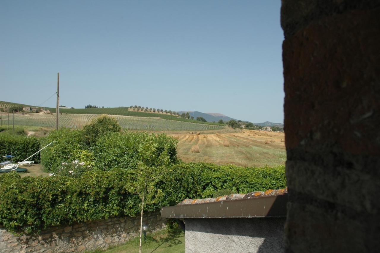 Casa Vacanze Vecchio Granaio Magione Exteriér fotografie